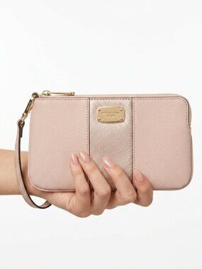 Michael Kors Jet Set Saffiano Leather Convertible Wristlet - Pale Pink